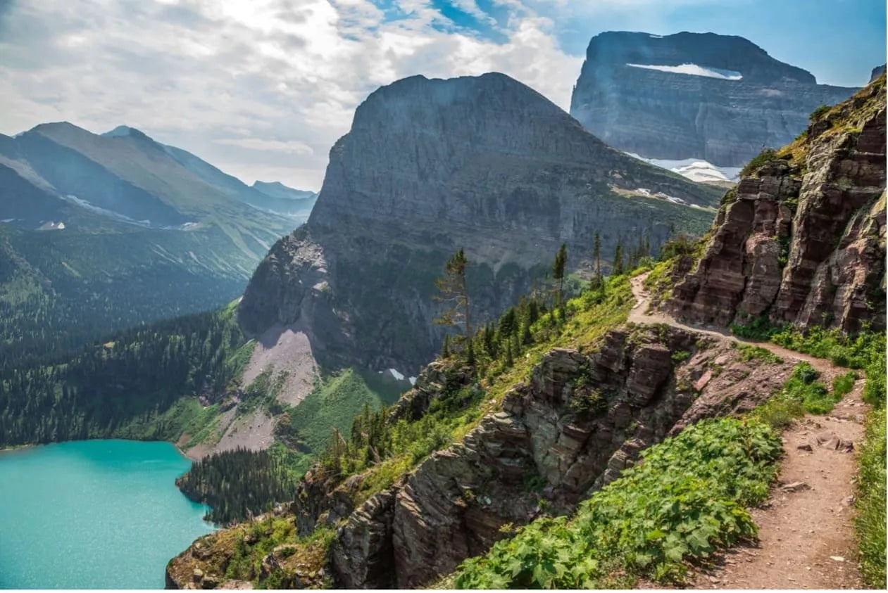 The 15 Best Hikes in U.S. National Parks: Trails You’ll Never Forget