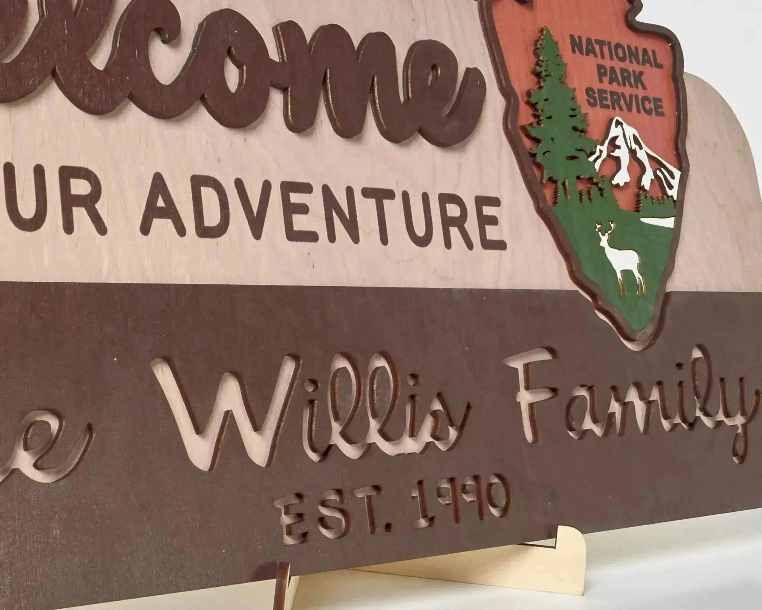 3D National Park Service Family Name Welcome Sign (Deer Design) - Lemap