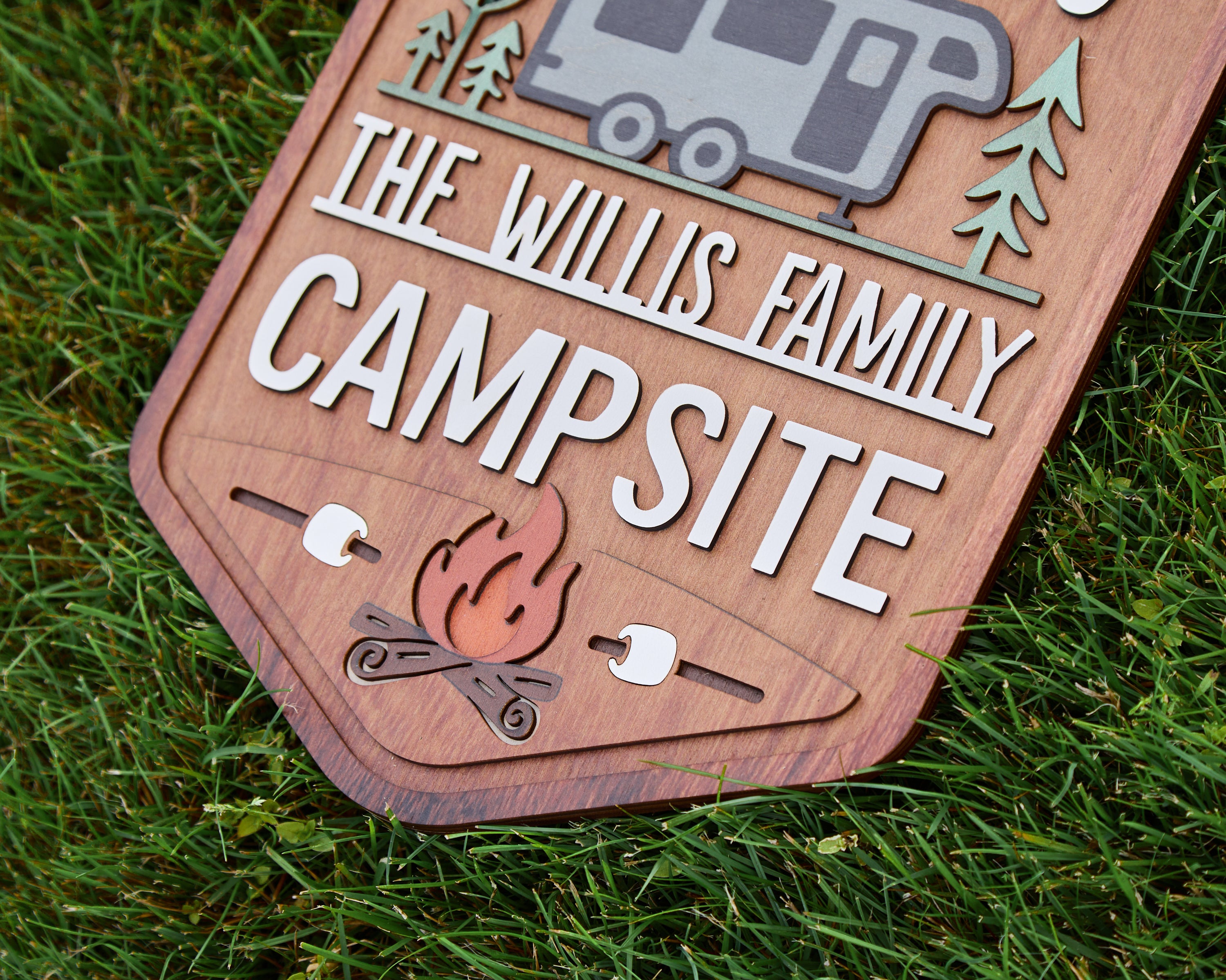 Personalized Welcome To Our Campsite Sign - Camping Flag | Custom Family Name Camper Decoration (Travel Trailer 3)