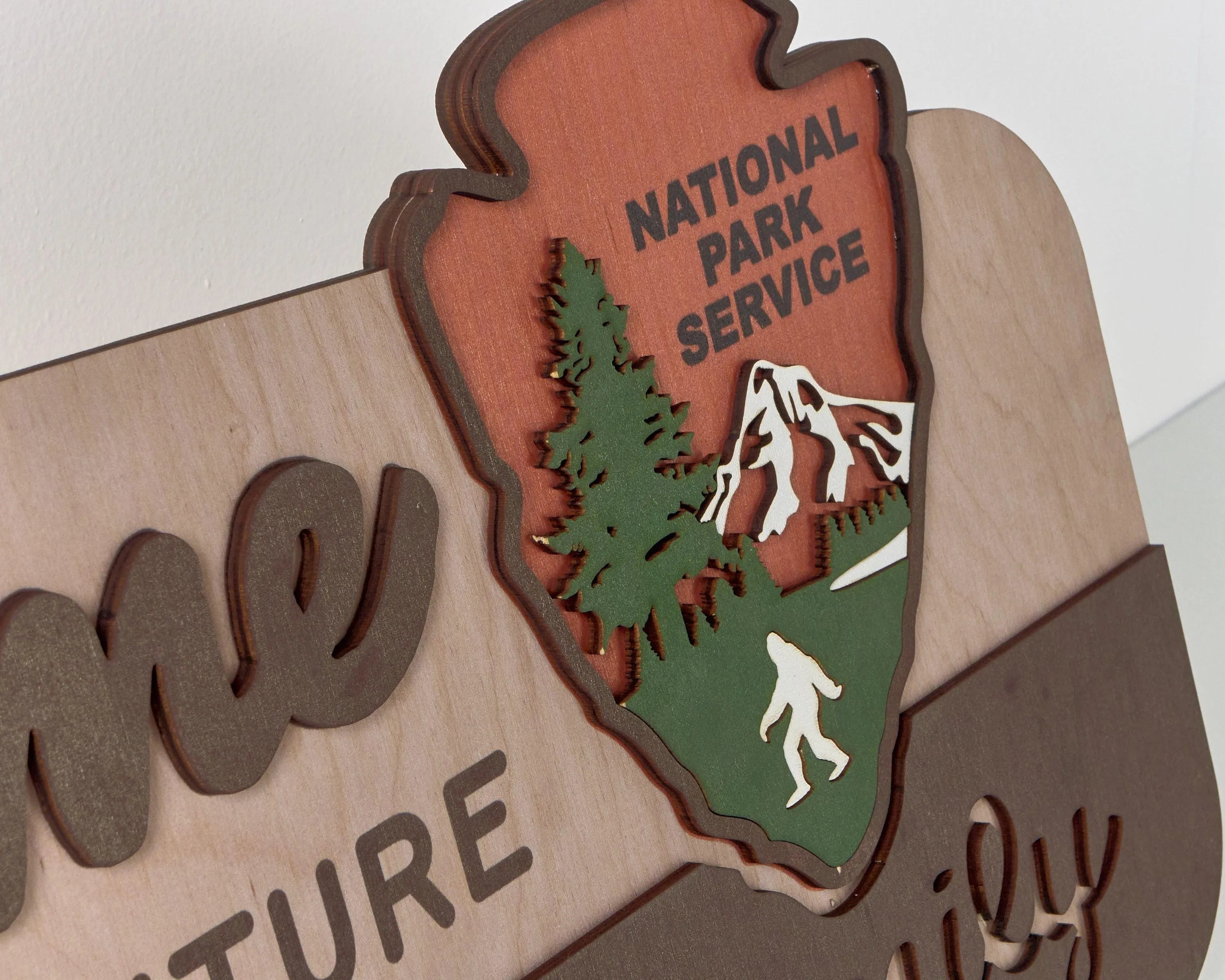 3D National Park Service Family Name Welcome Sign (Yeti Design) - Lemap