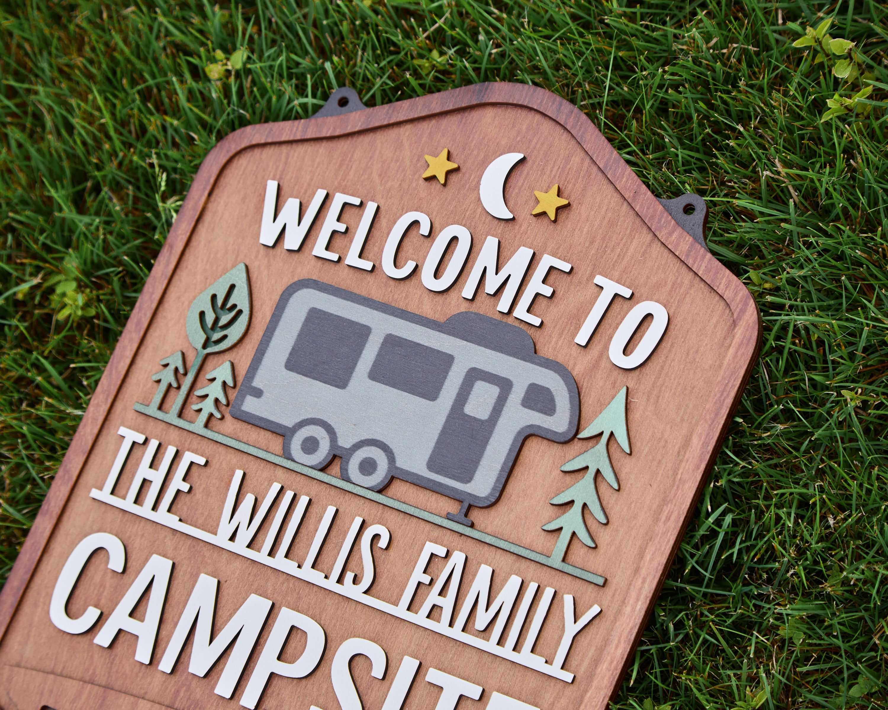 Personalized Welcome To Our Campsite Sign - Camping Flag | Custom Family Name Camper Decoration (Travel Trailer 3)