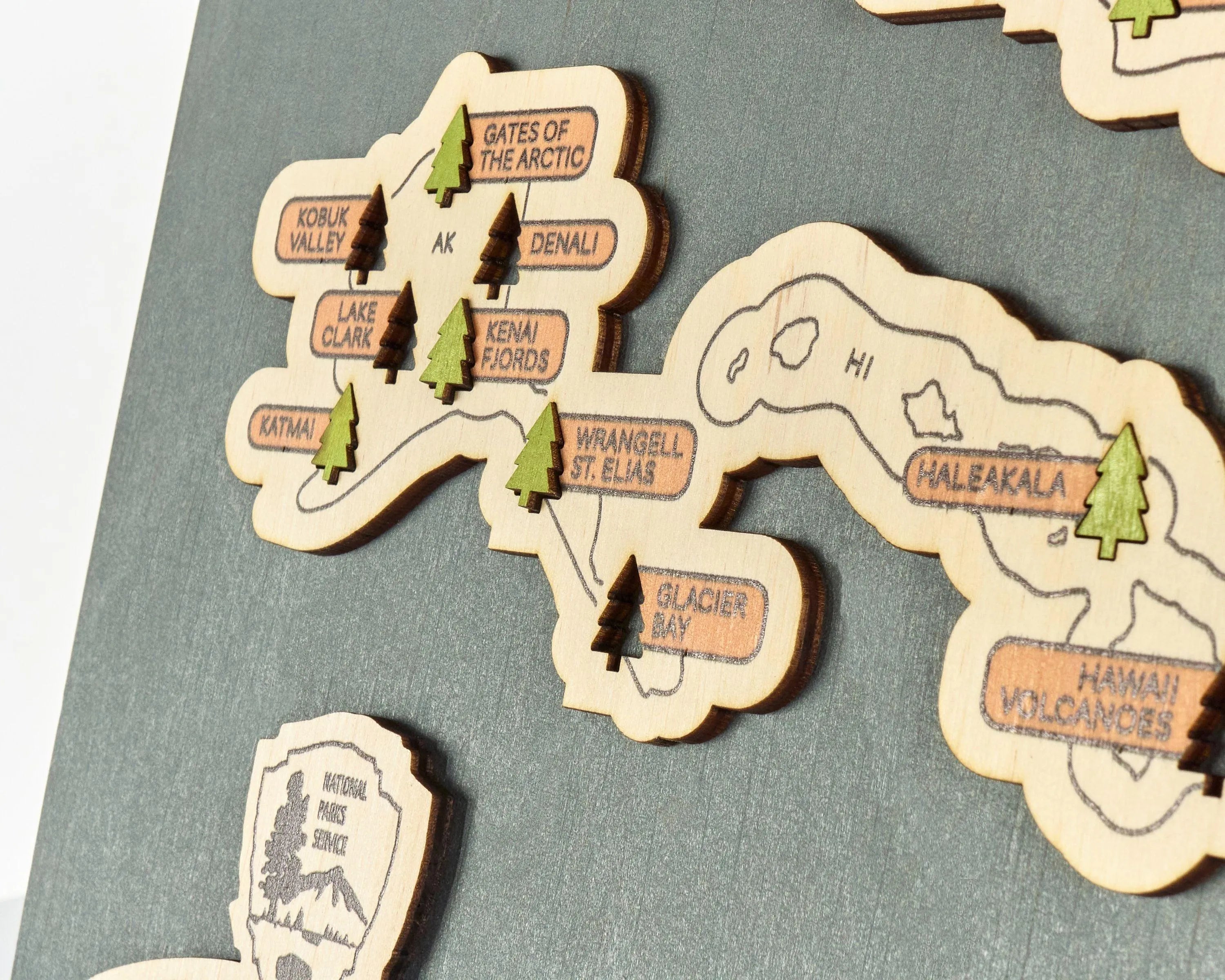 US 3D Wooden National Parks Travel Map With Trees To Record Park Visits (Sea Breeze) - Lemap